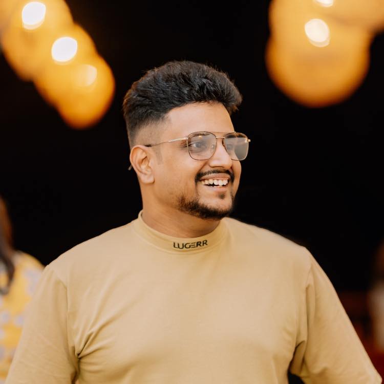 Sumal Buddhika Aluthwela